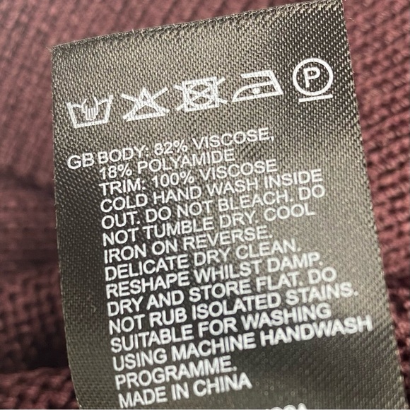 Reiss Women’s Burgundy V-Neck Sweater with white trim XL shoulder pads - Picture 12 of 15